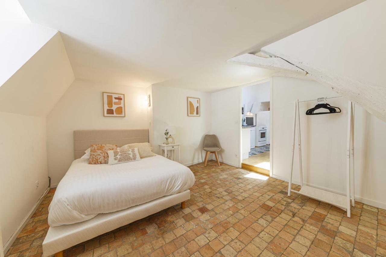 Suite Aubance - Maison Bossoreil Анже Экстерьер фото
